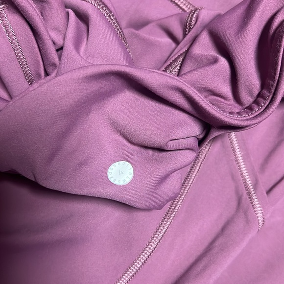 Lululemon leggings - Picture 5 of 6